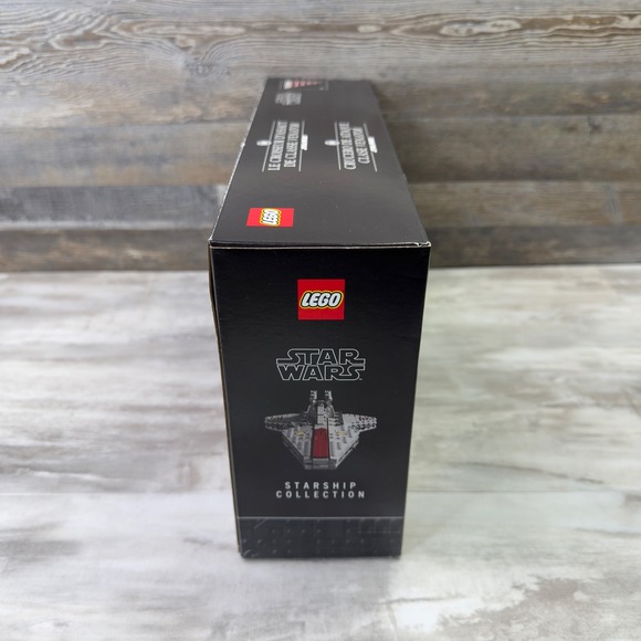 LEGO Star Wars Venator-Class Attack Cruiser 75441 Starship Collection 643 Pcs - Picture 3 of 5